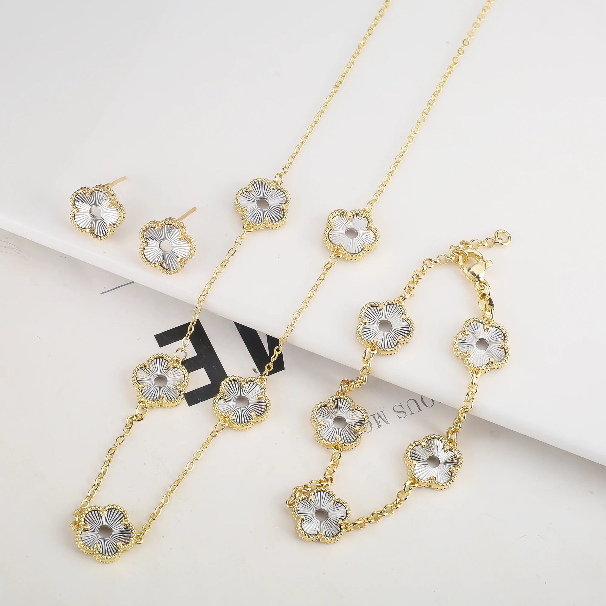 Necklace, Bracelet, Earring Clover Set