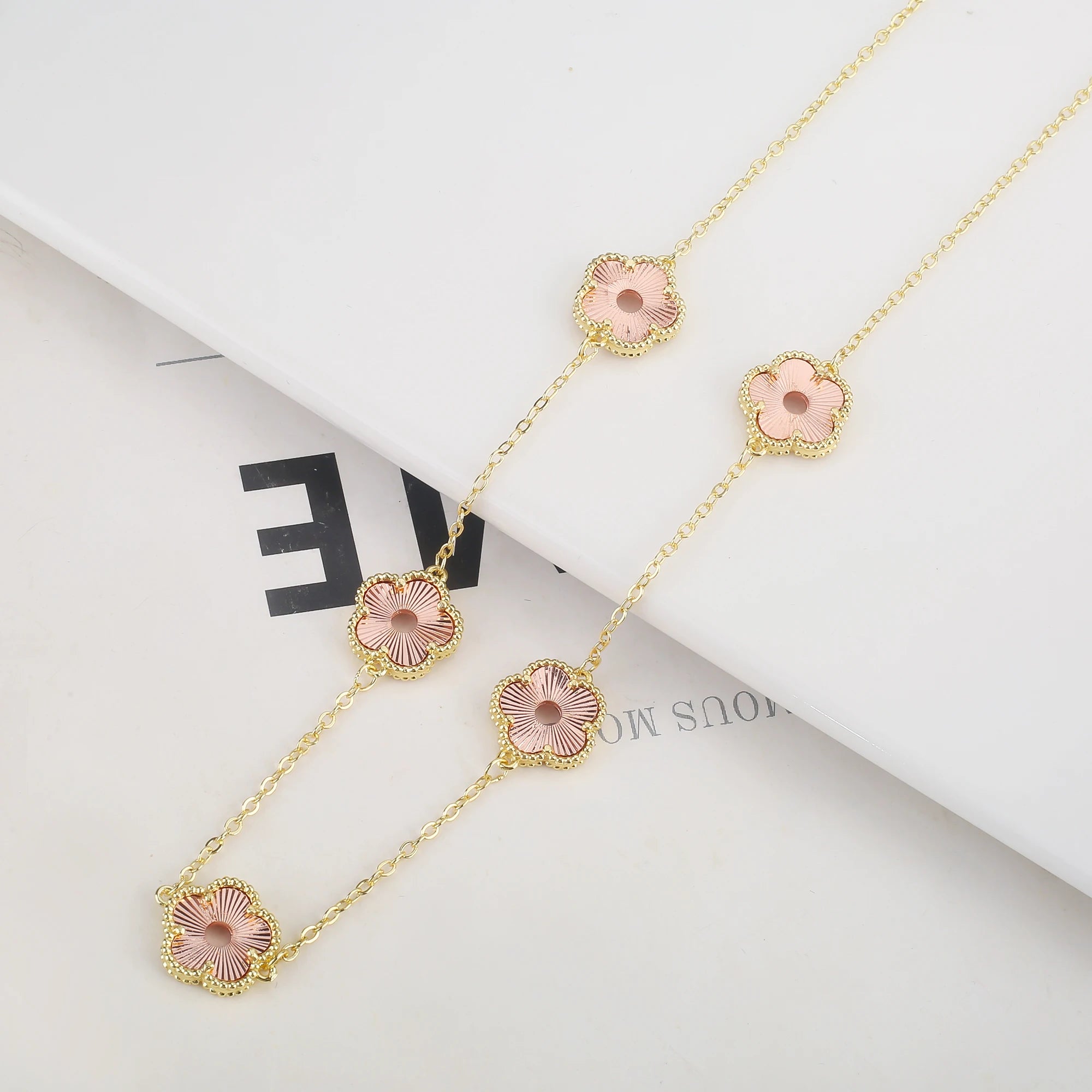 Clover Bloom Necklace