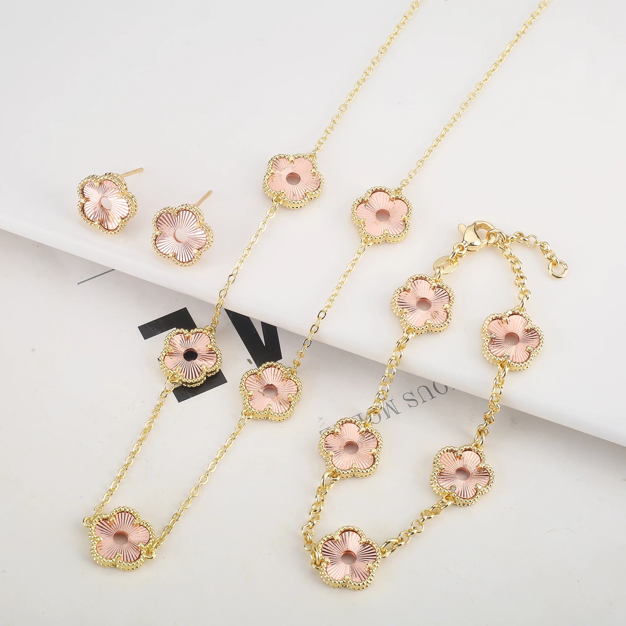 Necklace, Bracelet, Earring Clover Set