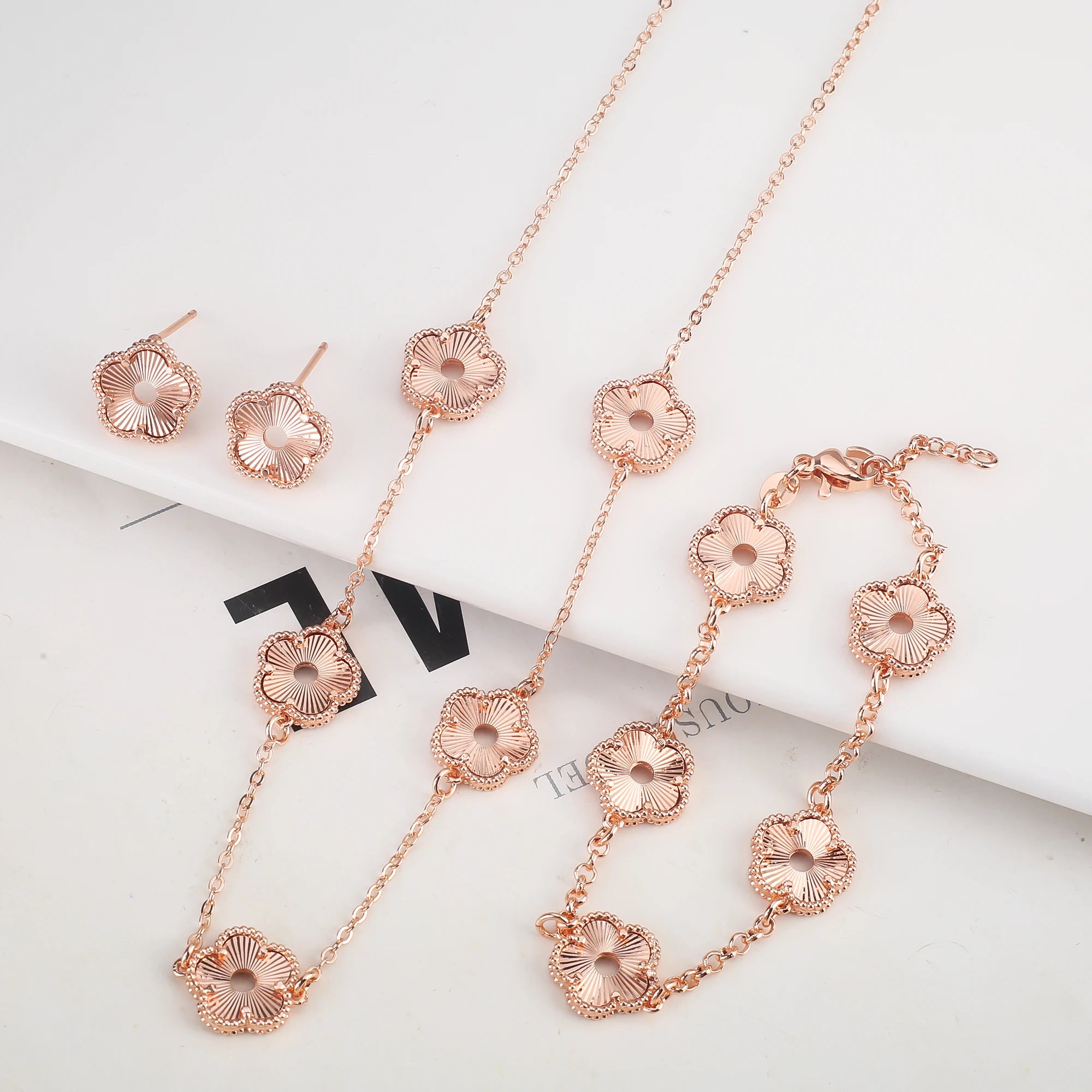 Necklace, Bracelet, Earring Clover Set