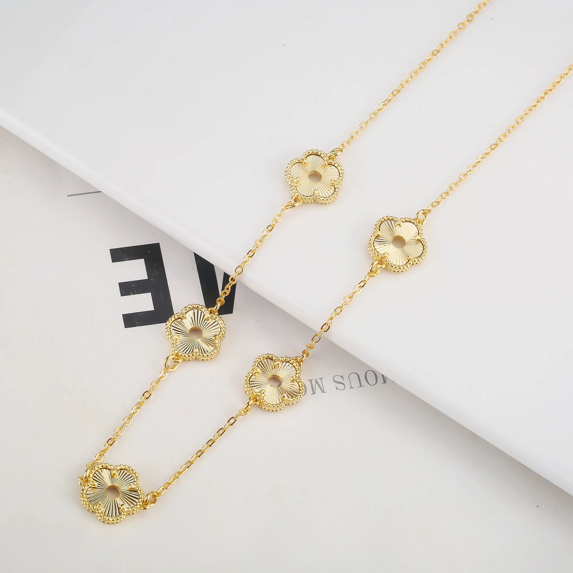 Clover Bloom Necklace