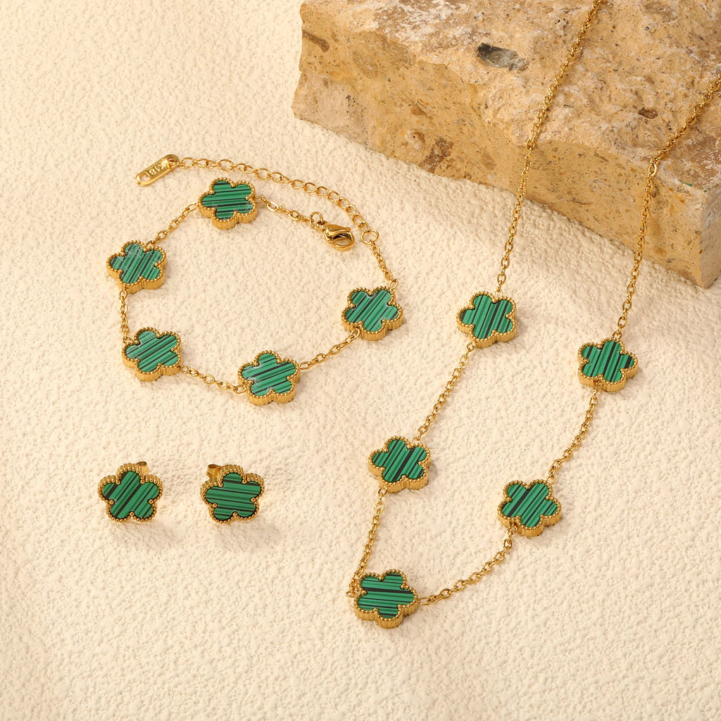 Bloom & Clover Jewelry Set