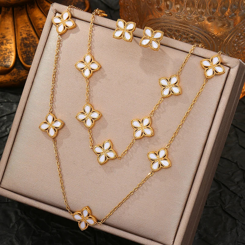 Shell White Clover Set